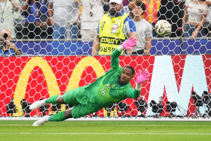 Fotografie zápasu semifinále Francúzsko - Španielsko na MS vo futbale 2026.