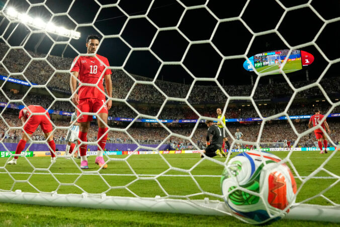 Fotografie zápasu štvrťfinále Argentína - Švajčiarsko na MS vo futbale 2026.