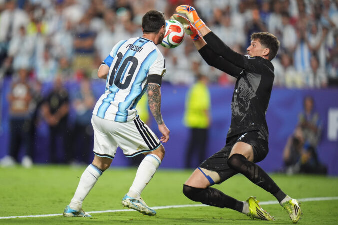 Fotografie zápasu štvrťfinále Argentína - Švajčiarsko na MS vo futbale 2026.