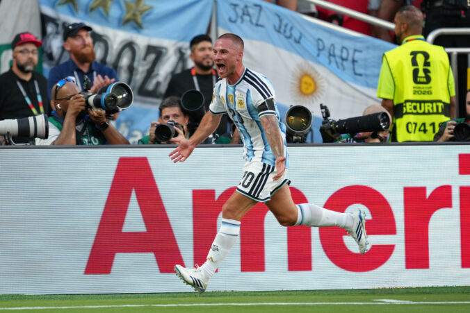 Fotografie zápasu štvrťfinále Argentína - Švajčiarsko na MS vo futbale 2026.