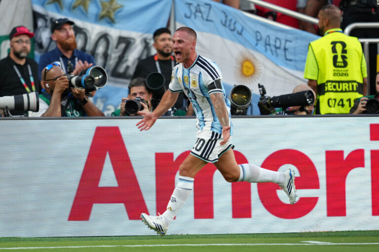 Fotografie zápasu štvrťfinále Argentína - Švajčiarsko na MS vo futbale 2026.