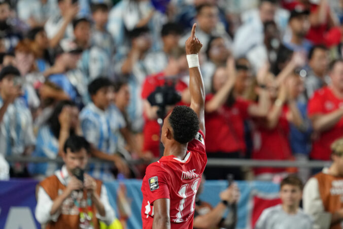 Fotografie zápasu štvrťfinále Argentína - Švajčiarsko na MS vo futbale 2026.