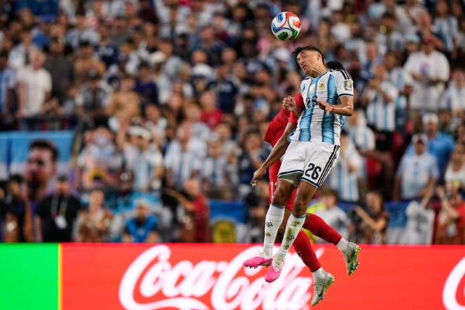 Fotografie zápasu štvrťfinále Argentína - Švajčiarsko na MS vo futbale 2026.