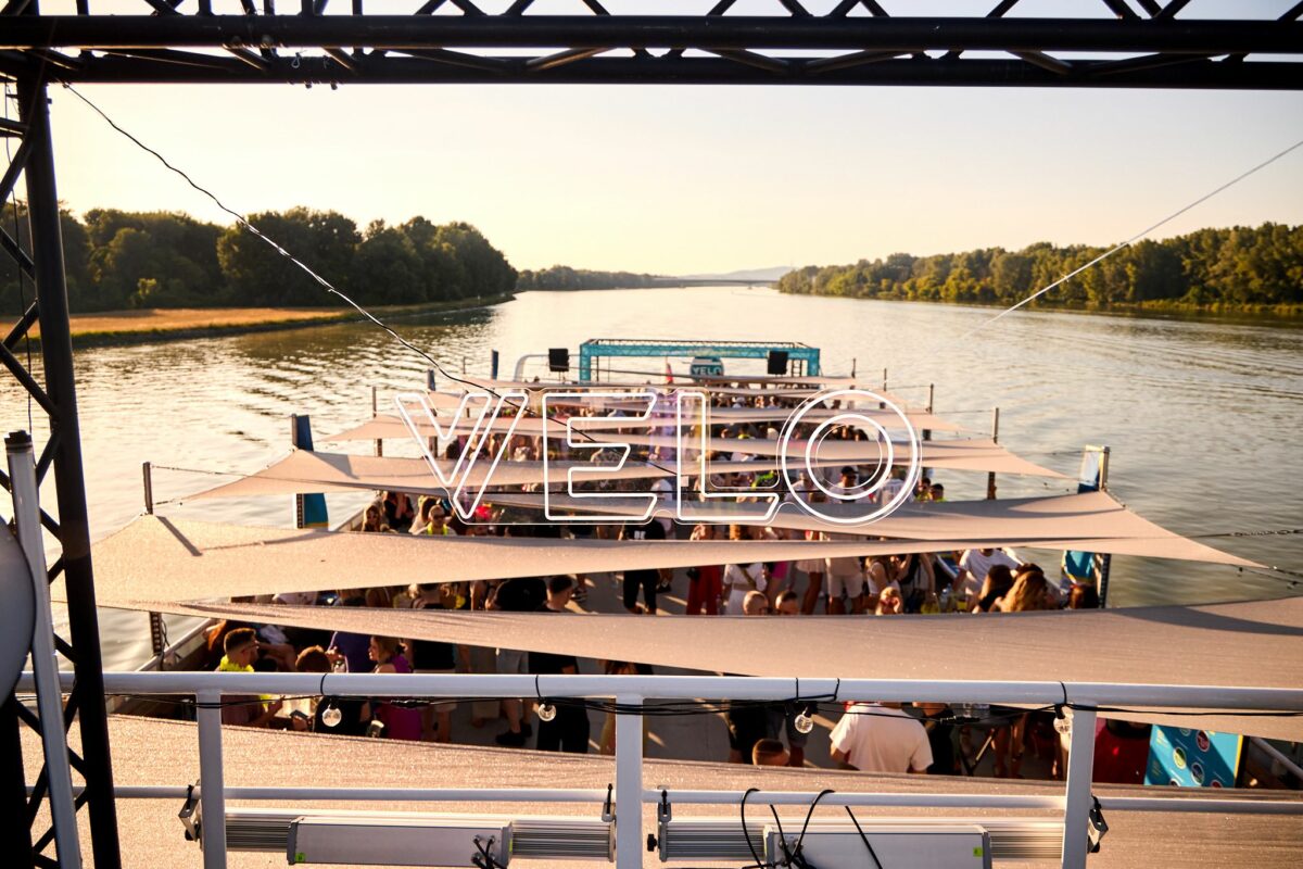 Velo_mybeat cruises 2.jpg