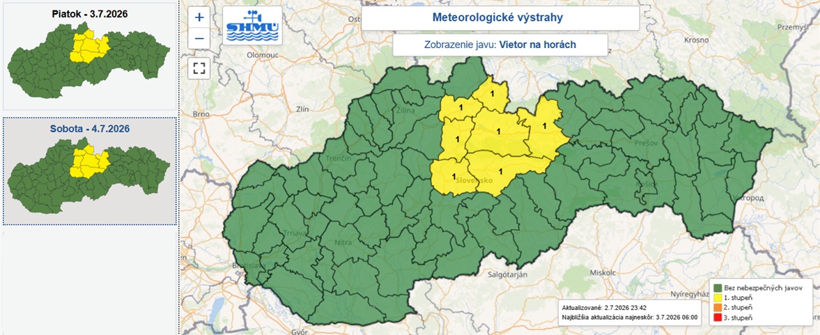 Výstraha prvého stupňa pred silným vetrom na horách je vydaná od piatka 20.00 do soboty 8.00 v siedmich okresoch Slovenska.