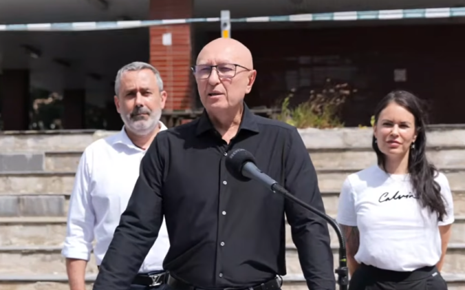 Platí Šimečka Naďovi faktúry za kampaň? Pýta sa Zoroslav Kollár, ktorý žiada skontrolovať pochybné financovanie Demokratov – VIDEO