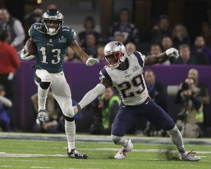 Nelson Agholor (13), Johnson Bademosi