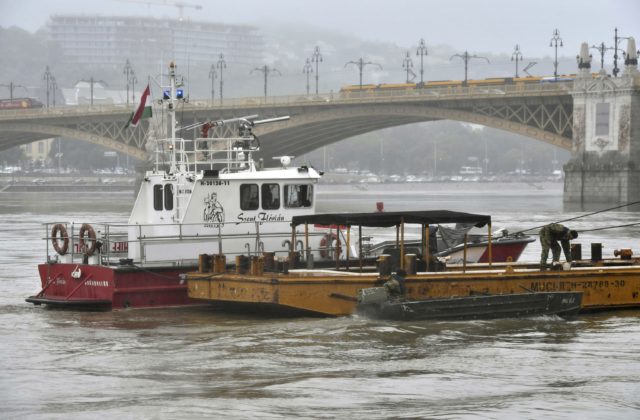 Kapitána odsúdili na päť rokov väzenia pre tragickú zrážku lodí na Dunaji (foto)