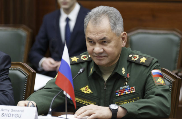 Rusko je pripravené na rozhovory o povojnovom usporiadaní na Ukrajine, tvrdí minister obrany Šojgu
