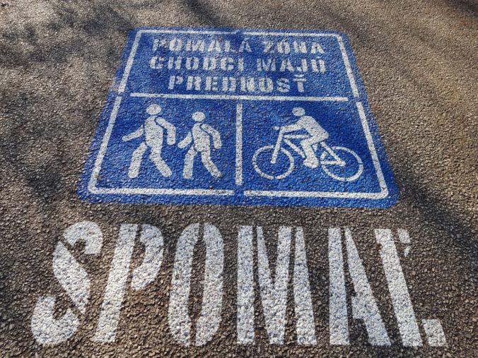 Pomala zona bratislava mestske lesy 2.jpg