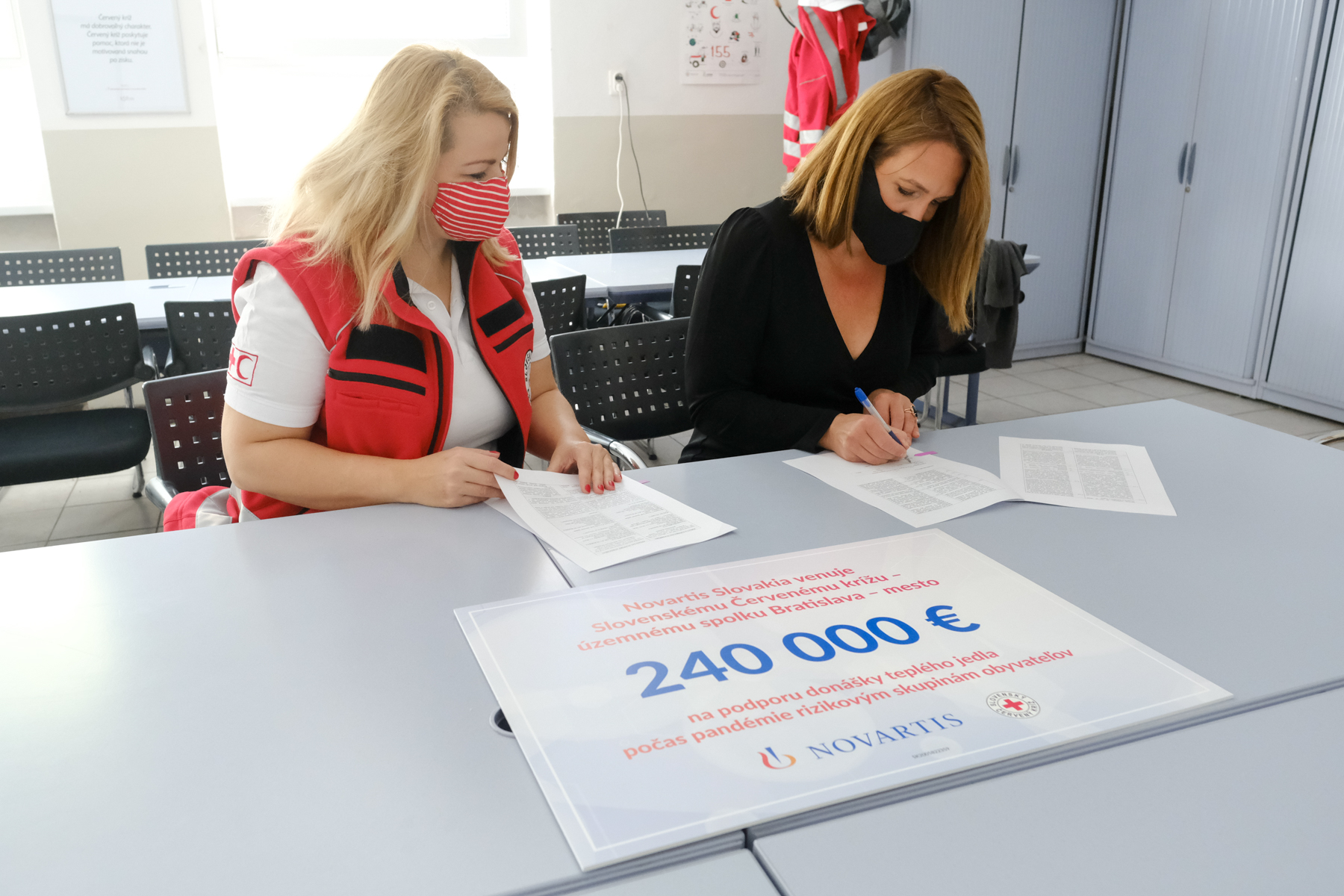 Signing of contract nvs red cross.jpg