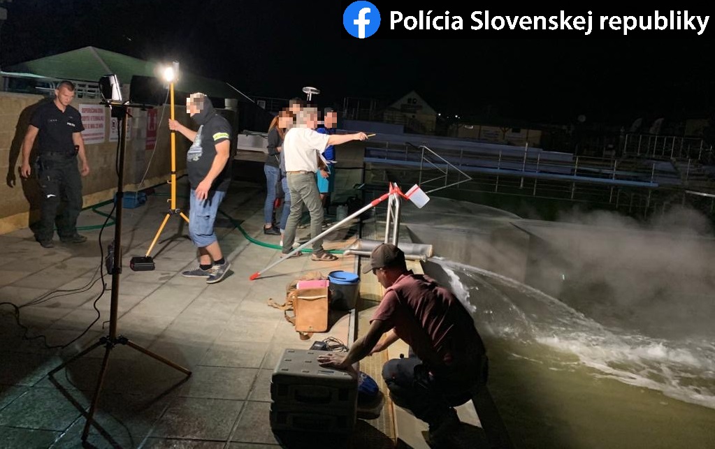 Kúpalisko Podhájska, polícia