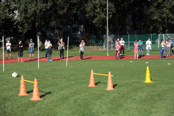 Zs druzicova oval kosice 2.jpg
