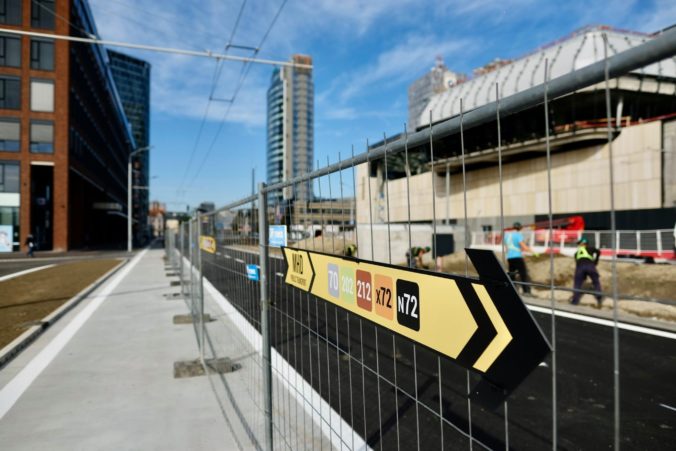 Cesta, bulvár Mlynské Nivy