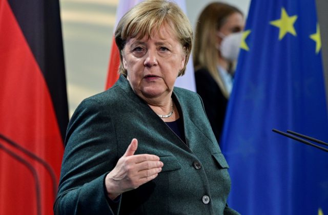 Merkelovej vizáž stála nemeckú vládu nemalé peniaze, náklady dosiahli takmer 55-tisíc eur