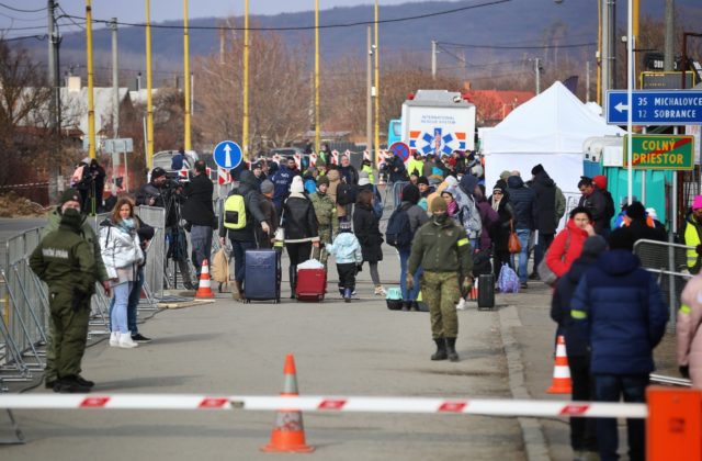 Hraničný priechod Kolotilovka-Pokrovka obnovil činnosť, môže byť využitý na odchod obyvateľov z okupovaných oblastí