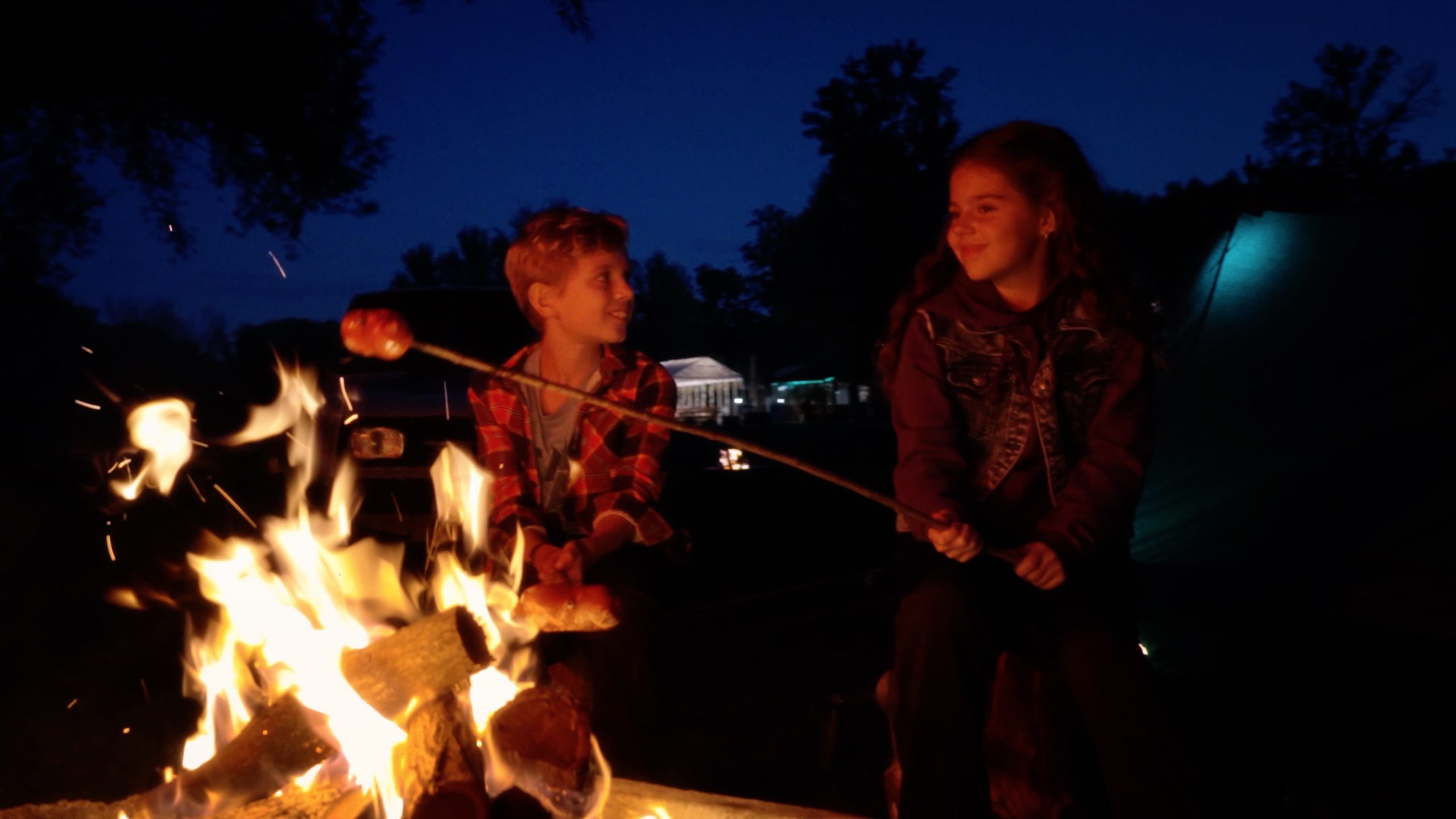 Lukáš Adamec, Veď vieš