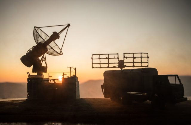 Ukrajinská armáda hľadá ruské radarové stanice, žiada o pomoc obyvateľov okupovaných území