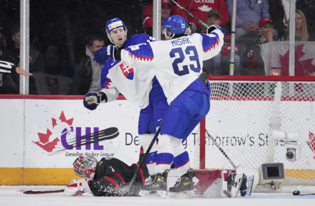 NHL bude mať ďalšieho slovenského hráča, útočník Mišiak podpísal nováčikovský kontrakt s Chicagom Blackhawks