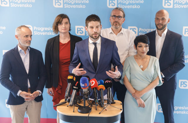 Progresívne Slovensko chce v parlamente presadiť tri zákony, aj zavedenie platených stáží