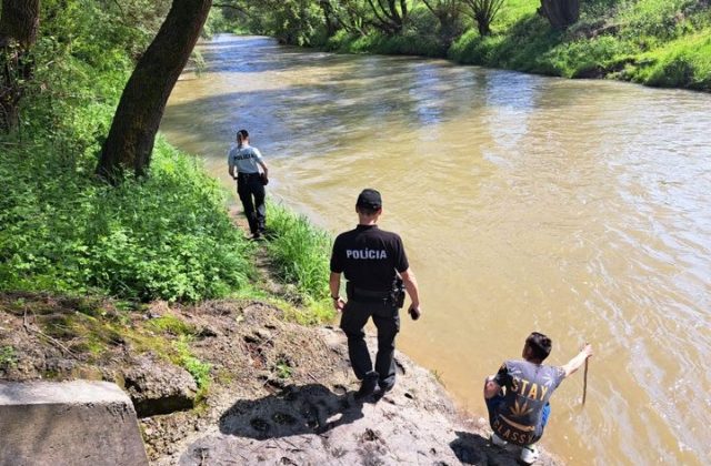 Telo štvorročného dievčatka, ktoré spadlo do rieky Ondava v Stropkove, po týždni našli