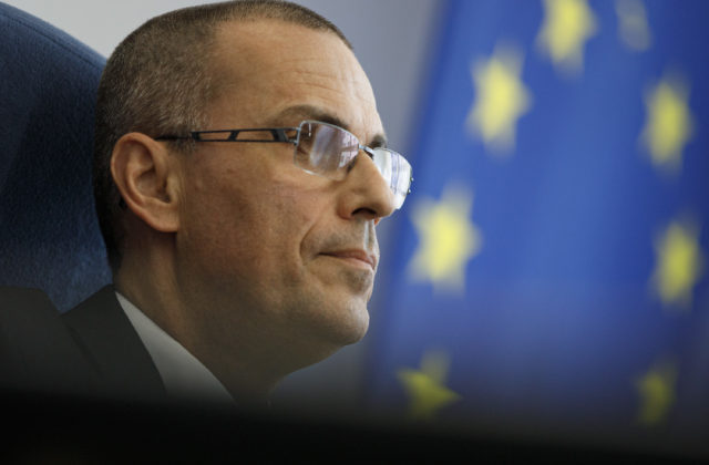Európska komisia odporúča Slovensku obmedziť právomoci generálneho prokurátora, jeho rozhodnutia vzbudzujú obavy