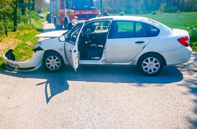 Renault pravdepodobne nedal prednosť Yamahe, motocyklista zraneniam podľahol v nemocnici