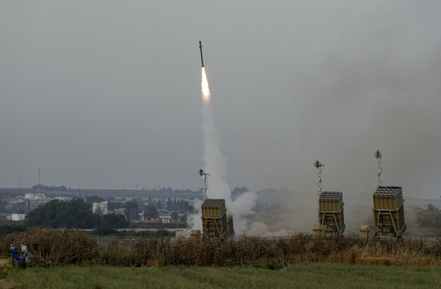 Nemecko posiela na Ukrajinu protilietadlové systémy Gepard aj tisíce kusov munície