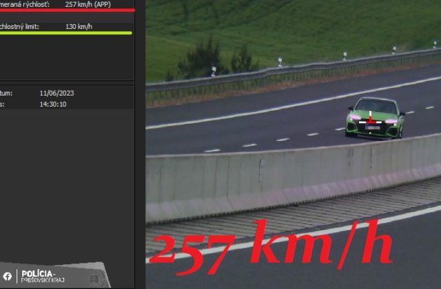 Dvaja vodiči si zmýlili D1 s pretekárskou dráhou, rýchlosť prekročili o vyše 100 km/h