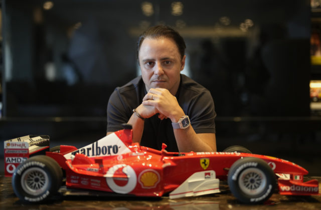 Bývalý pretekár F1 Felipe Massa tvrdí, že ho pred rokmi okradli o titul majstra sveta a je pripravený súdiť sa
