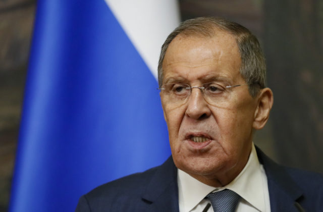 Moskva odmieta americký návrh na obnovenie rozhovorov o kontrole jadrových zbraní