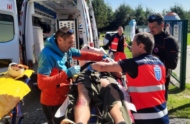 Horskí záchranári opäť zasahovali vo Vysokých Tatrách, poľský horolezec spadol z Vareškového hrebeňa (foto)