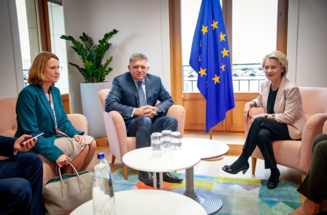 V Bruseli bola vážna diskusia o zmene rozpočtu EÚ, povedal Fico a vraj sú len dve možnosti