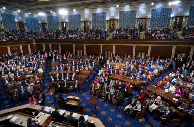 Americkí zákonodarcovia budú hlasovať o pomoci Izraelu, ale nie Ukrajine
