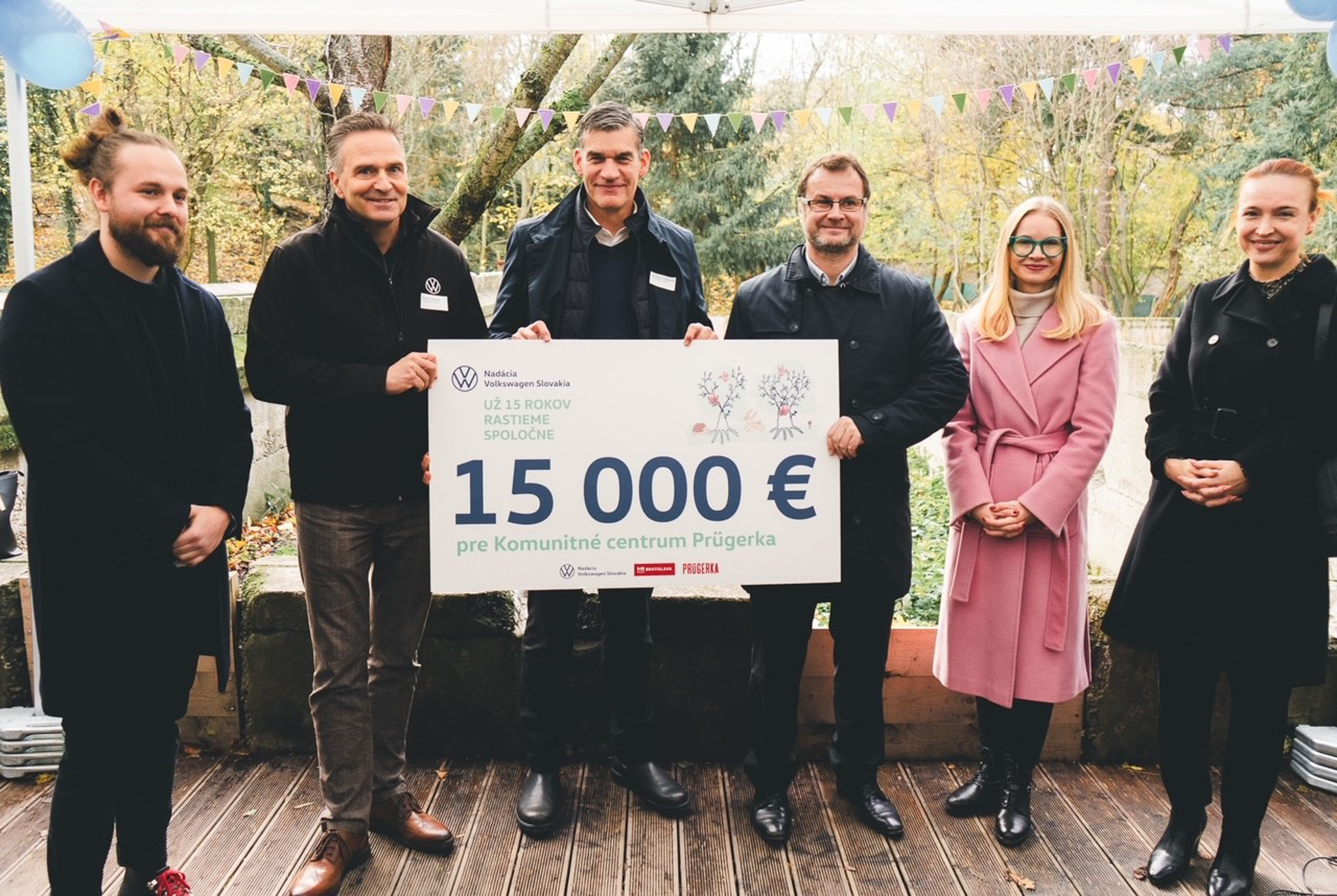15 000 eur pre pruger wallnerovu zahradu.jpg