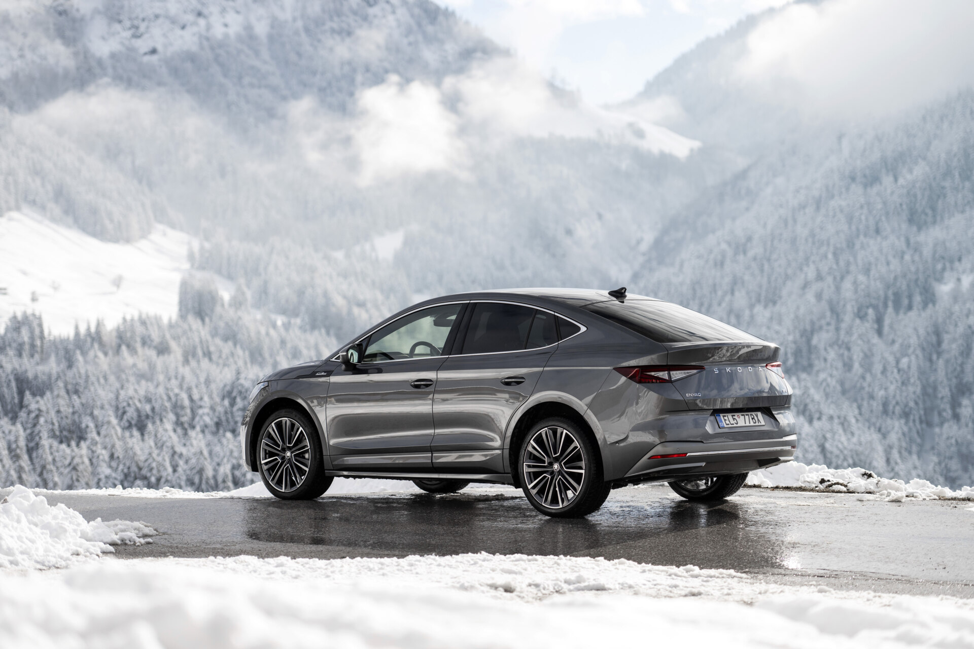 17_skoda_enyaq_lk_fe31474b 1920x1280 1.jpg