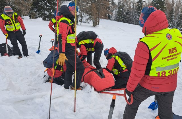 Horskí záchranári chcú znížiť počet lavínových nešťastí, pomôcť majú novinky (video+foto)