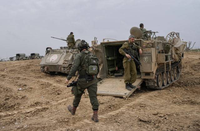 Izraelská armáda sťahuje pozemné jednotky z južnej časti Pásma Gazy
