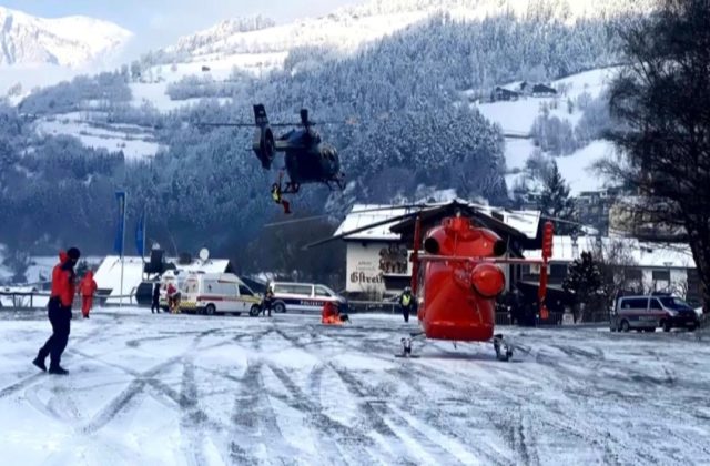 V rakúskom Tirolsku sa zrútila kabína lanovky, štyria ľudia utrpeli vážne zranenia