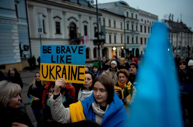 Nezisková organizácia Človek v ohrození pomohla za dva roky vojenskej agresie na Ukrajine viac ako 200-tisíc Ukrajincom