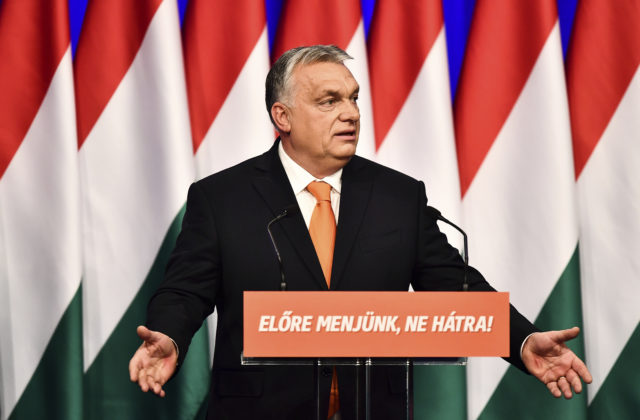 Orbánova strana Fidesz naďalej blokuje vstup Švédska do NATO, poslanci bojkotovali zasadnutie parlamentu