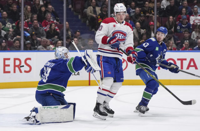 Slafkovský už strelil 15 gólov v sezóne, môže prekonať tínedžersky rekord Canadiens (video)