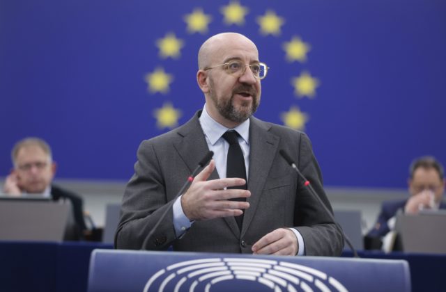 Rozšírenie Únie v roku 2004 zabránilo vzniku ďalšej železnej opony, tvrdí predseda Európskej rady Charles Michel