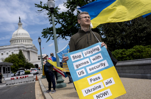 Ukrajina sa dočká ďalšej pomoci z USA, Snemovňa reprezentantov schválila 61 miliárd dolárov