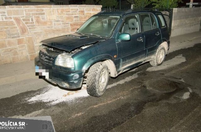 Opitý muž sa pokúsil ukradnúť auto v obci Krivany, pri krádeži zdemoloval areál miestnej firmy (foto)