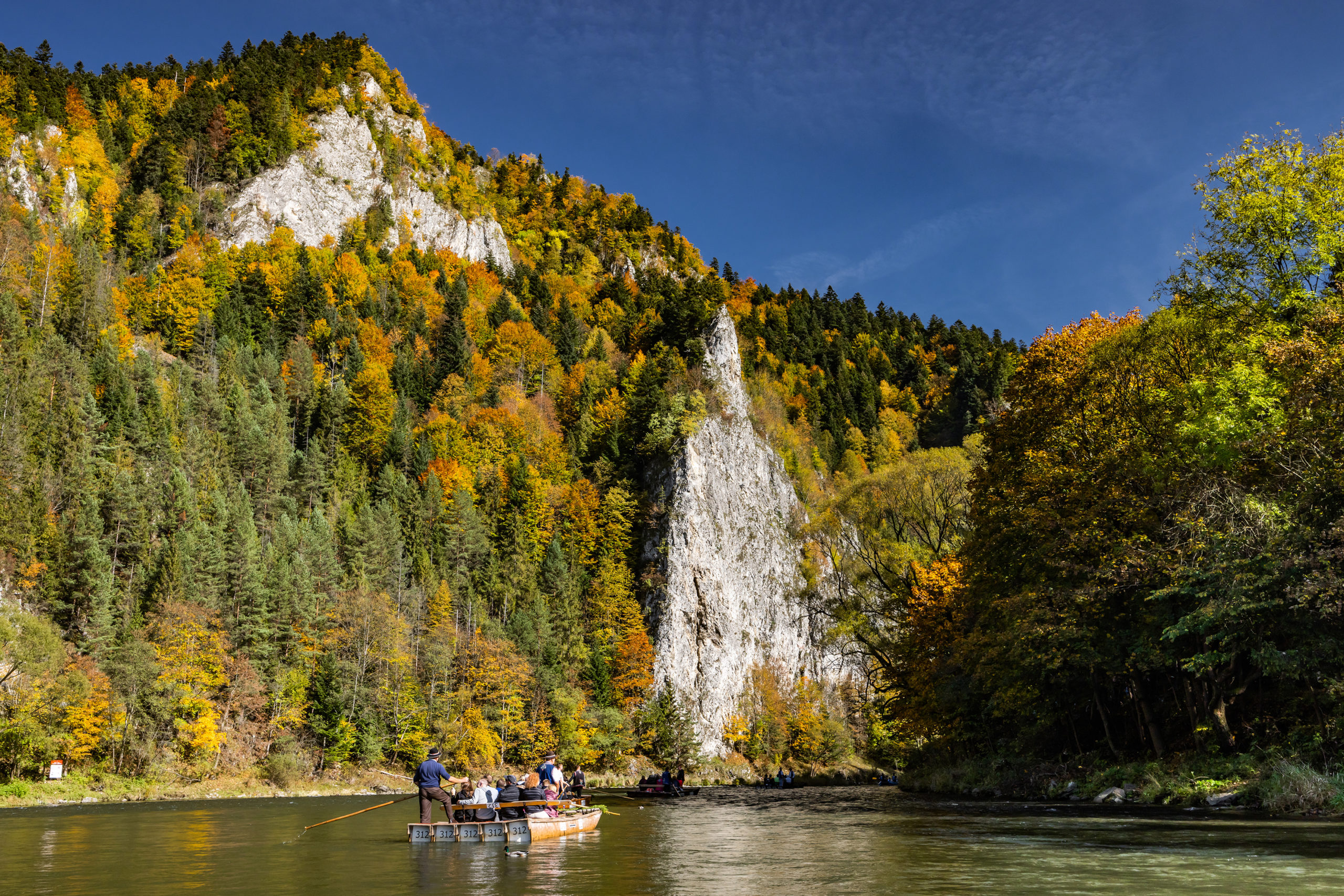 Np_pieniny_plte woodenrafts_1_c slovakia_travel martinsopinec.jpg