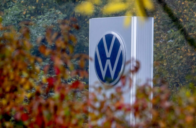 Zisk Volkswagenu sa v treťom štvrťroku prepadol o 64 percent