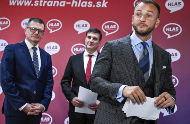 SNS po polroku ukázala ochotu rešpektovať koaličnú zmluvu, Hlas o mene nominanta na post šéfa parlamentu rozhodne sám