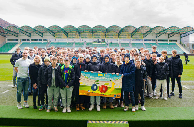 BILLA pomôže mladým futbalovým talentom podávať lepšie výkony. Štartuje edukačný projekt Zdravá jedenástka