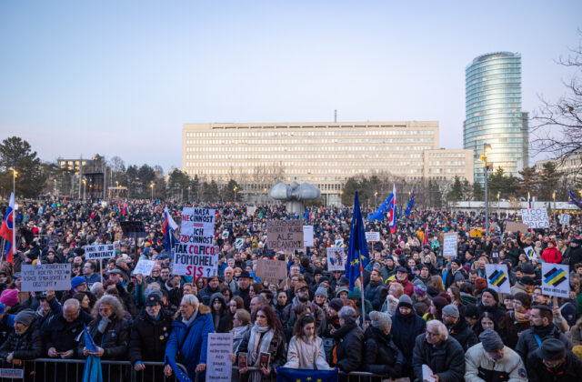 Petra Vlhová, Martin Pospíšil či Ondrej Duda. Protestné zhromaždenia na Slovensku podporili aj športové osobnosti